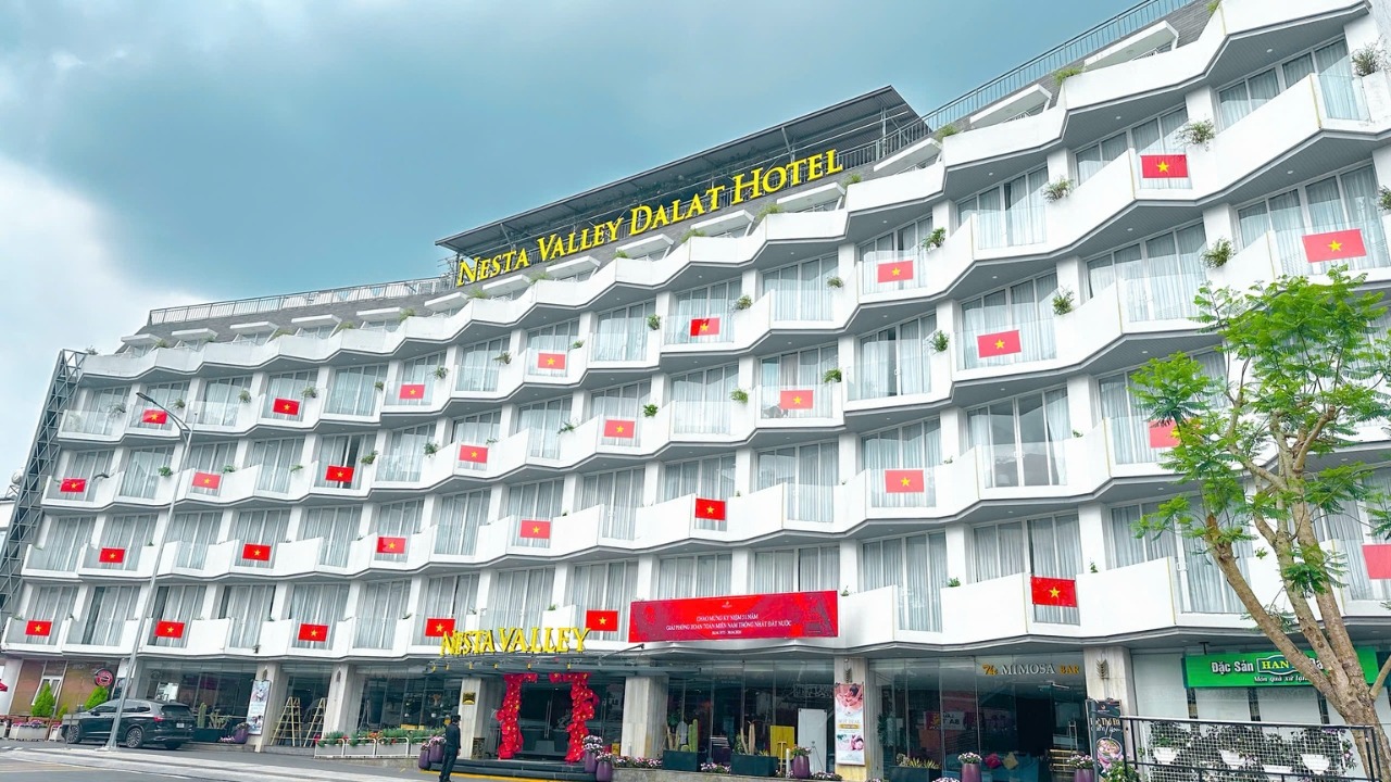 Top 15+ Khách Sạn Đà Lạt Đẹp, Gần Trung Tâm Và Đáng Ở Nhất