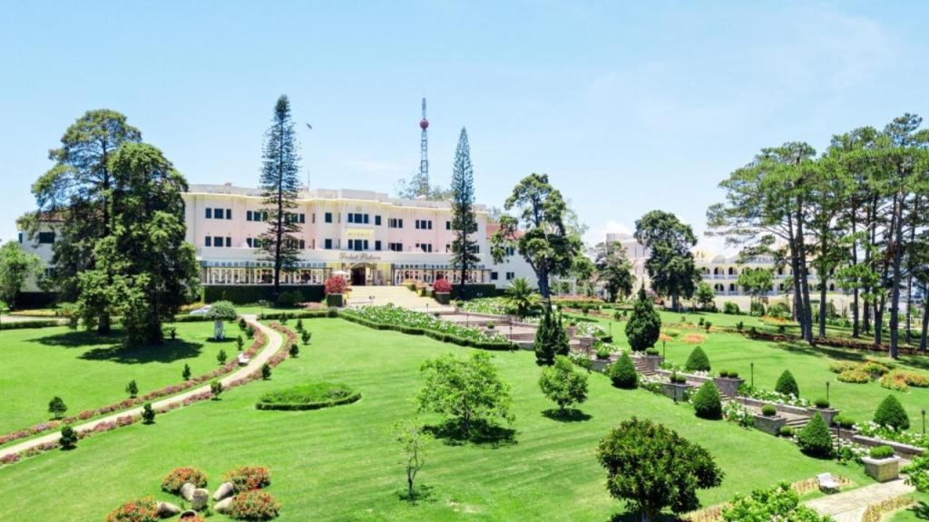 Hình ảnh thực tế Dalat Palace Heritage Hotel