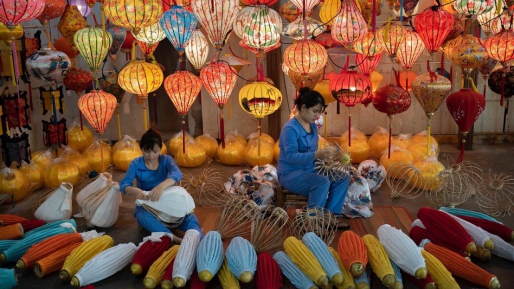 Khám phá hành trình 7 làng nghề truyền thống ở Hội An đầy màu sắc văn hóa