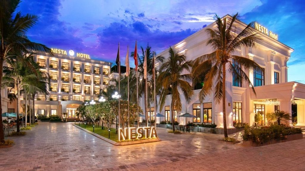 Nesta Danang Hotel sở hữu vị trí thuận tiện gần biển Mỹ Khê Đà Nẵng