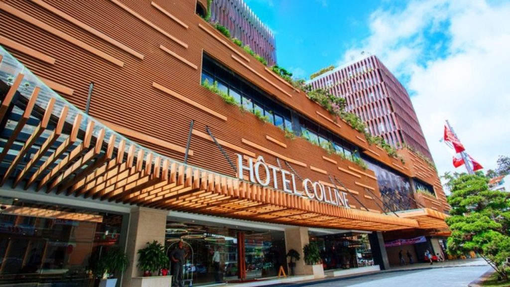 Mặt tiền Hotel Colline