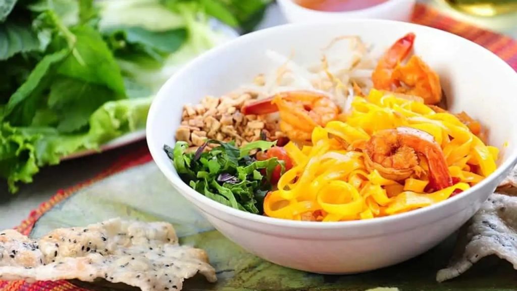 岘港著名特色美食——广南面