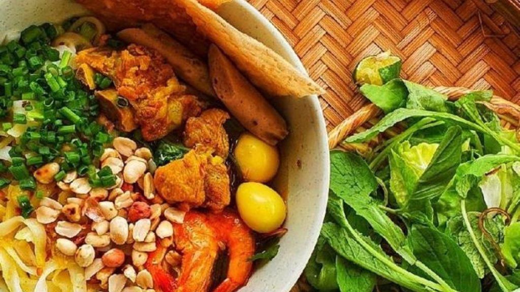 Hương vị mộc mạc và truyền thống làm nên sức hút của Mì Quảng Bà Vị