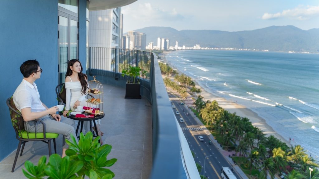 Nesta Celia Danang đối diện biển Mỹ Khê thuận tiện cho hành trình du lịch Đà Nẵng