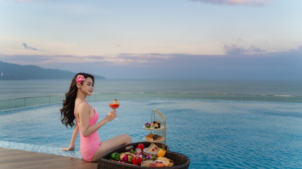 Relax among the cool water and endless blue sea scenery