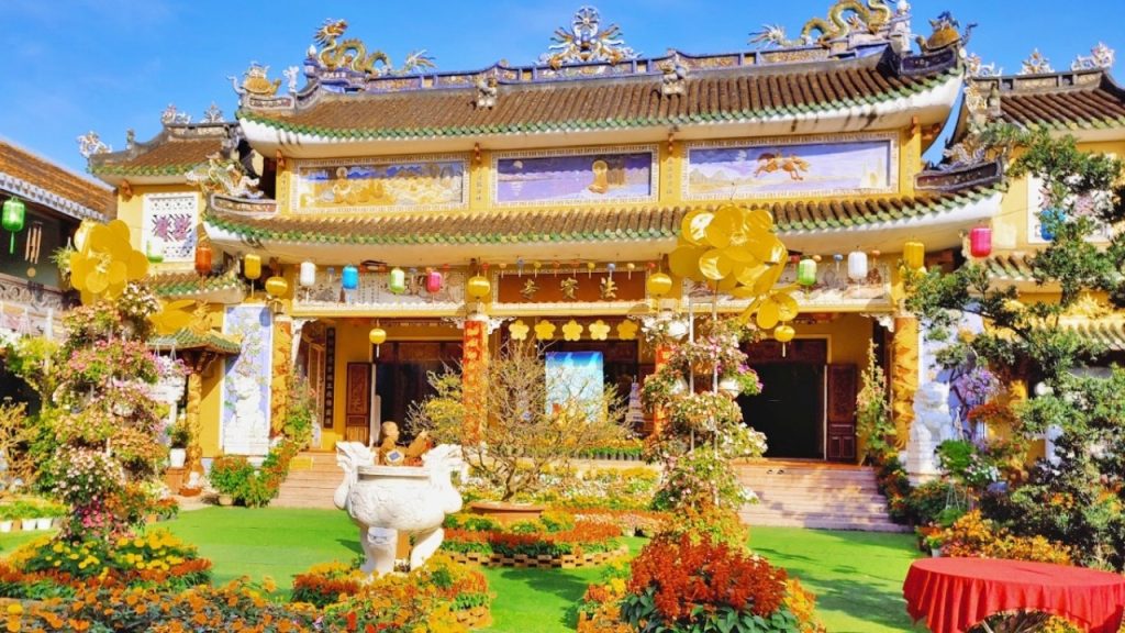 Chùa Hội An Pháp Bảo nổi bật với kiến trúc hiện đại  