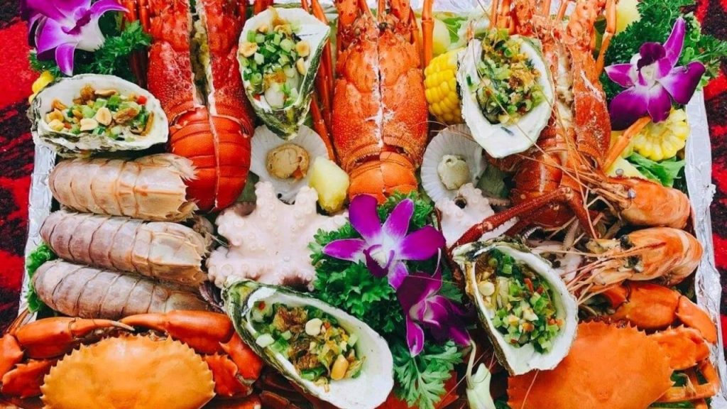 Hải sản tươi sống Đà Nẵng thơm ngon tại nhà hàng Bé Mặn