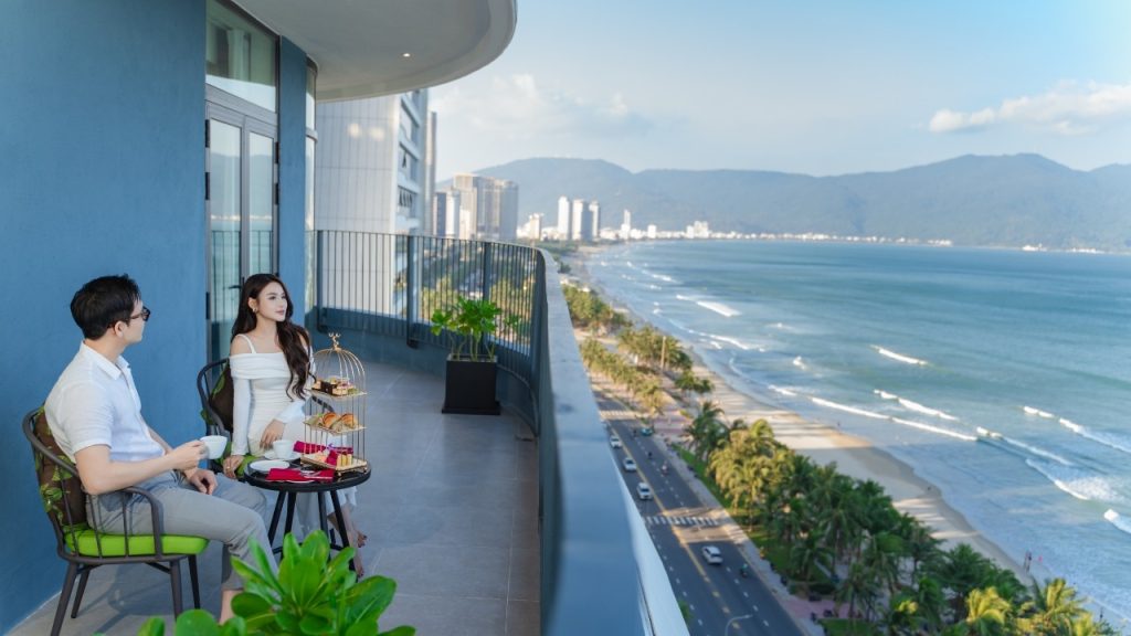 Nesta Celia Danang Hotel với tầm nhìn hướng biển và vị trí trung tâm