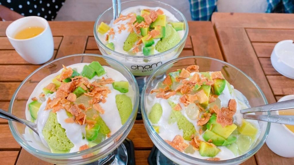 Kem bơ – món ngon Đà Lạt được nhiều du khách yêu thích