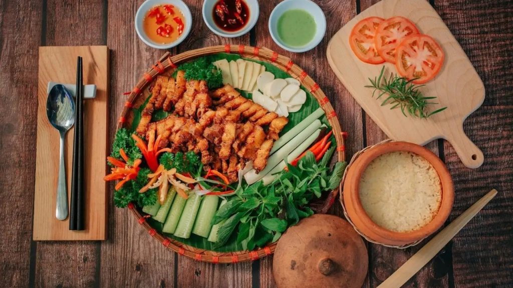 Kinh nghiệm thưởng thức món ngon Đà Lạt và chọn quán ăn uy tín