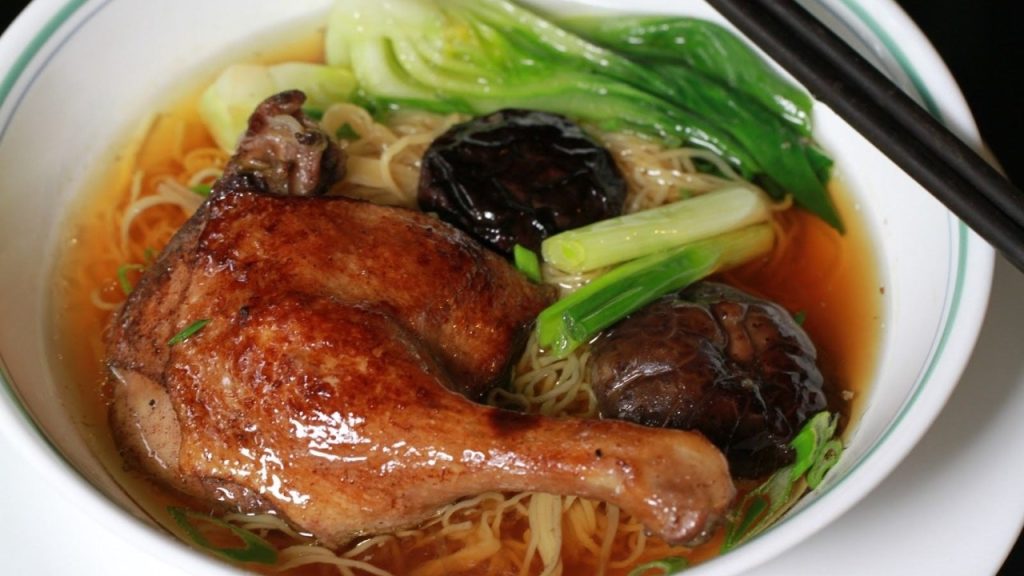 Mì vịt tiềm Chợ Lớn - món ngon Sài Gòn đậm đà hương vị truyền thống (Nguồn: Internet)