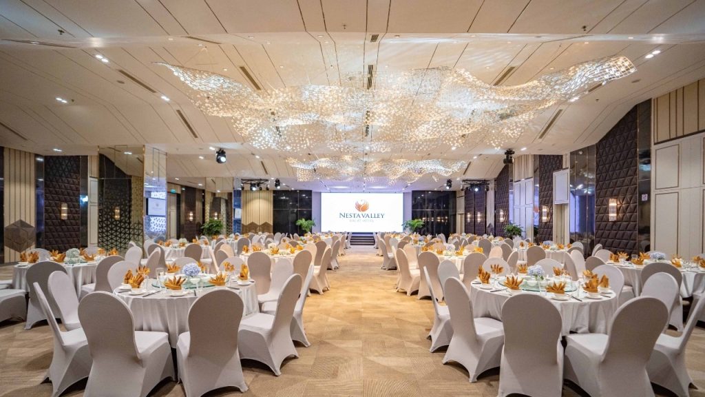 Nesta Valley Dalat Hotel tổ chức tiệc cưới 4 sao với không gian hiện đại và tiện nghi tại trung tâm Đà Lạt 