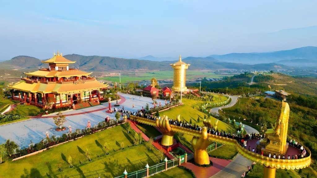 Samten Hills Dalat với không gian văn hóa tâm linh Tây Tạng