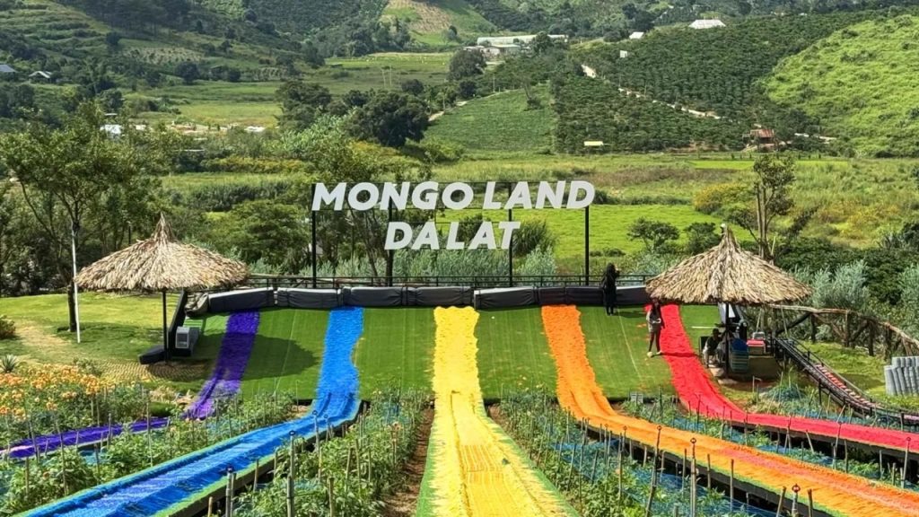Mongo Land với không gian thảo nguyên phong cách Mông Cổ