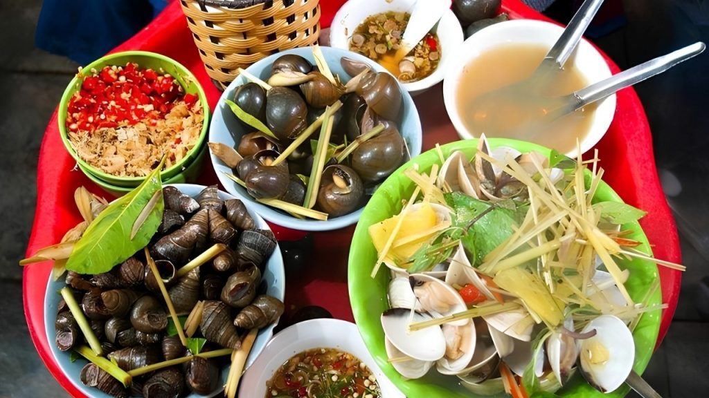 Quán ốc BuLong Đà Lạt với nhiều món ốc và hải sản hấp dẫn