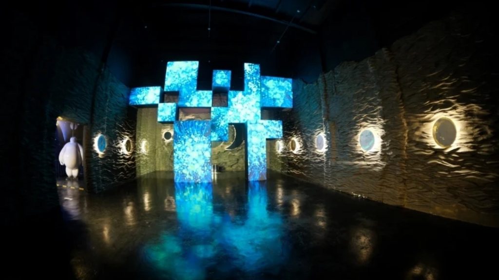 Hẻm Núi với hiệu ứng 3D Mapping độc đáo tại Vườn Ánh Sáng Lumiere