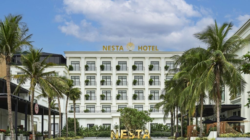 Nesta Danang Hotel trên đường Võ Nguyên Giáp gần biển Mỹ Khê