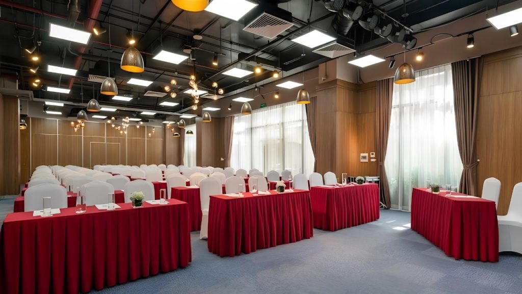Địa chỉ tổ chức  tiệc cuối năm Hà Nội với không gian và dịch vụ phù hợp 